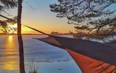 Rent the Amok Draumr 5.0 from Sandria's Wild Nature and take your hammock camping experience to a whole new level