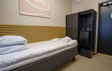 Sawo Hostel Iisalmi - Majoitu hotellitasoisissa huoneissamme.