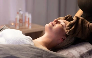 Detox kasvohoito lymfaterapialla