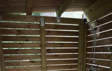 Päremajat Nuuksion Poropuistossa