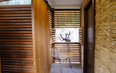 Kaisla –feeding terrace
