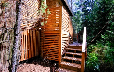 Kaisla –feeding terrace