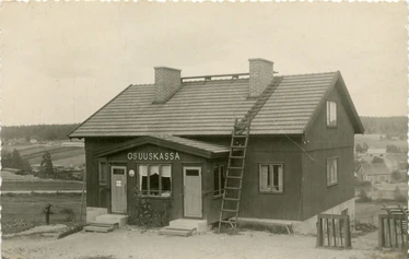 Parkanon keskusta joskus 1960-luvulla. Kuva: Parkano Seuran ry