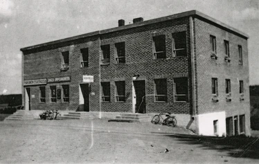 Parkanon keskusta joskus 1960-luvulla. Kuva: Parkano Seuran ry