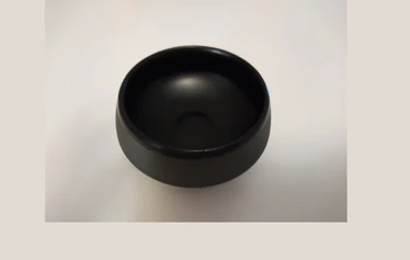 Pieni kulho  - Pieni kulho  0,25 L  ø 10,5 cm  
Musta lasitus sisäpinnalla, ulkopinta matta.