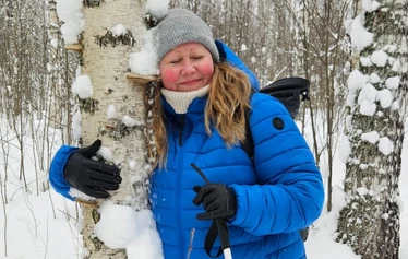 Nuotiohetki järvimaisemassa Mäntyharjulla - Retken kohokohta on kiireetön nuotiohetki järven rannalla. Nuotion äärellä nautitaan makkaraa, nokipannukahvia ja Mäntyharjun luonnon rauhasta.