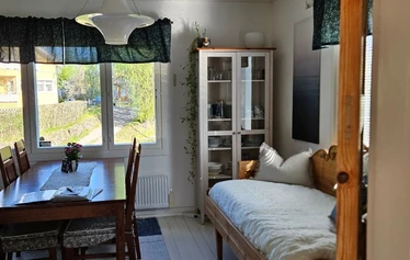 Taidekeskus Salmela - Tänne tullaan taiteen vuoksi – ja viivytään kaiken muun vuoksi.