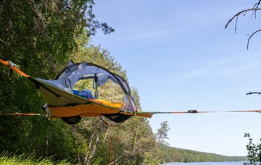 Tervetuloa tutustumaan Vaarojen majat Tentsile-elämysmajoitukseen. - Vaarojen majat kutsuu sinut elämykselliseen Tentsile-majoitukseen Rautavaaran luonnonkauniisiin vaaramaisemiin.