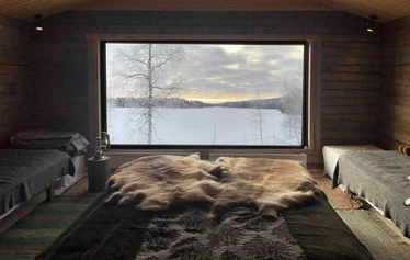 Panoraama sisäkuva - Näköaloin 3,5 km Vehkajärven toiseen päähän.