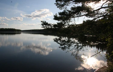 Panoraama sisäkuva - Näköaloin 3,5 km Vehkajärven toiseen päähän.