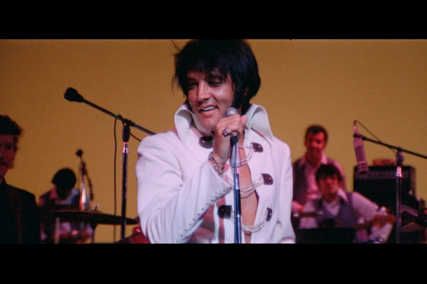 EPiC: Elvis Presley in Concert -K18- ANNISKELUNÄYTÖS