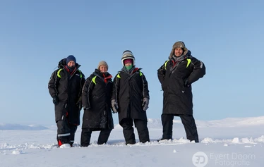 Opas Martti Niskanen tunturiretkellä. Kuva © Sassen en Verstraaten fotografie