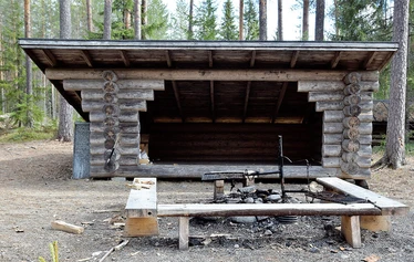Pykälän laavu