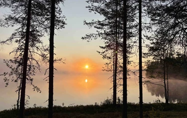 Saunatupa Kolmikannan leirintäalue - Vuokraa saunatupa kokouksiin tai saunailtaan. Soveltuu noin 10 henkilön porukoille.