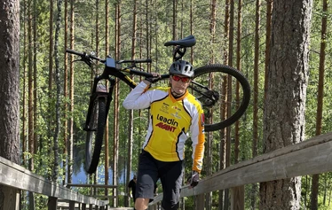 Saunatupa Kolmikannan leirintäalue - Vuokraa saunatupa kokouksiin tai saunailtaan. Soveltuu noin 10 henkilön porukoille.