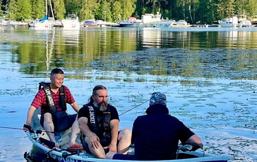 Kalastuvarusteltu soutuvene ympärivuotiseen kalastukseen Heinolassa - Tule Heinolaan soutukalastamaan ympäri vuoden!
Soutukalastus on mahdollista aina -8c asti.
Kokeile talvisoutua, se on maaginen kokemus!